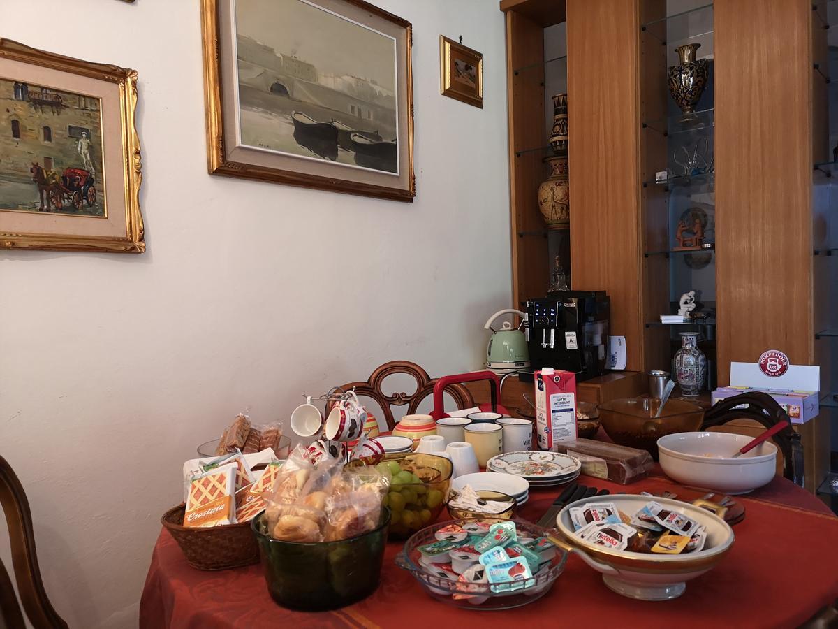 Wanderlust Bnb Pisa Luaran gambar